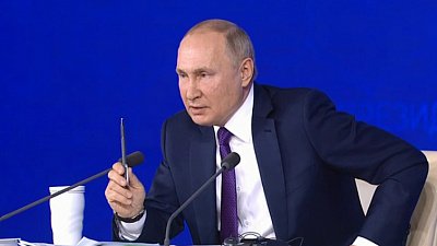 В России семьи с детьми будут поддерживать с рождения ребенка и до окончания им школы