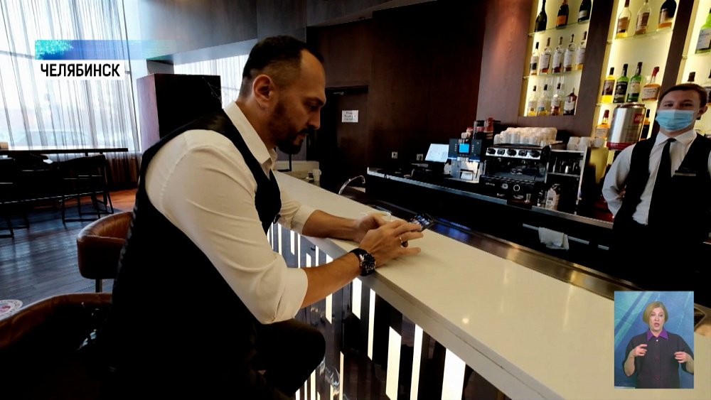 Какие новогодние профессии востребованы?