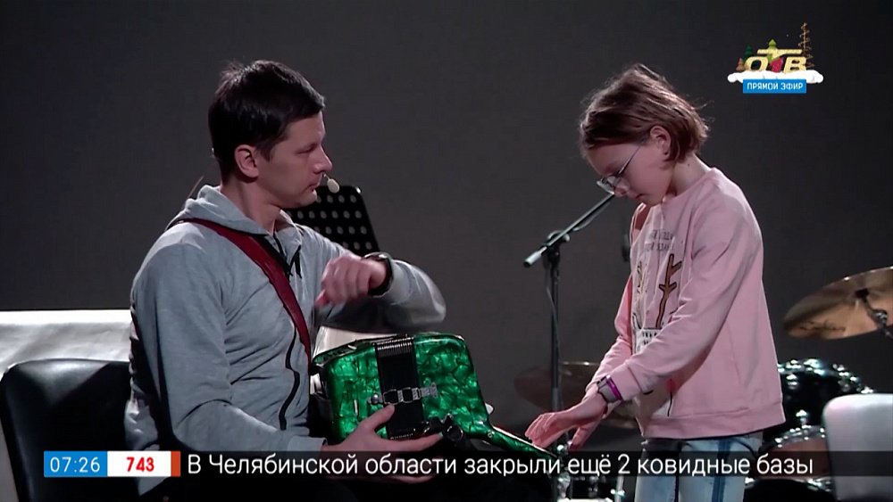 Новогодняя афиша в сюжете «Афиша на новогодние каникулы»