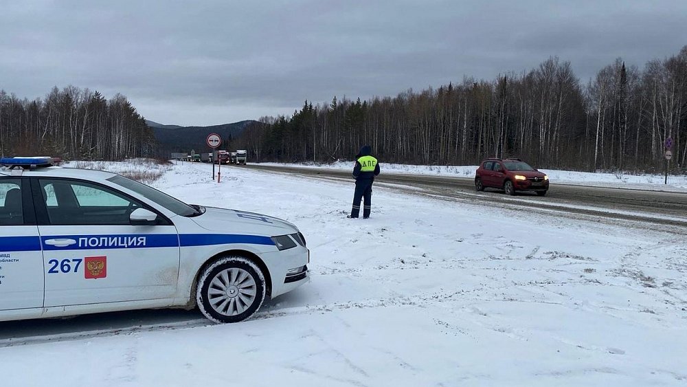 На трассе М-5 в Челябинской области продлили ограничение движения еще на 12 часов