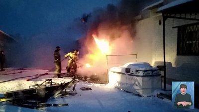 В Коркино вспыхнули торговые павильоны