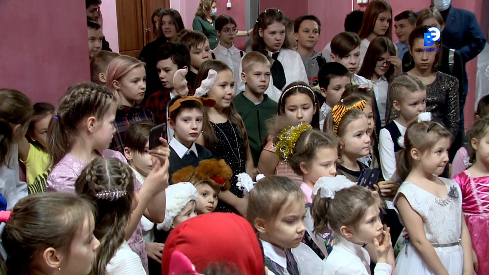 Рождественская ёлка губернатора прошла в Миассе