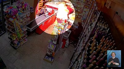 Южноуралец поджег продуктовый магазин в Пласте