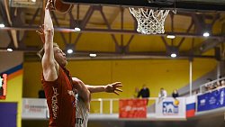 Челябинский клуб «Челбаскет» одержал повторную победу над «Динамо-МГТУ»