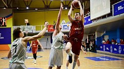 Челябинский клуб «Челбаскет» одержал повторную победу над «Динамо-МГТУ»