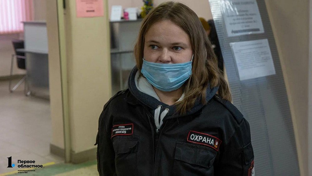 Мать-одиночка продала волосы, чтобы прокормить четырехлетнюю дочь