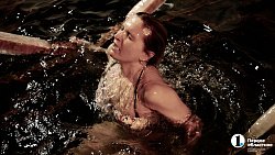 «Не вода, а огонь!» Челябинцы отметили Крещение купанием в проруби