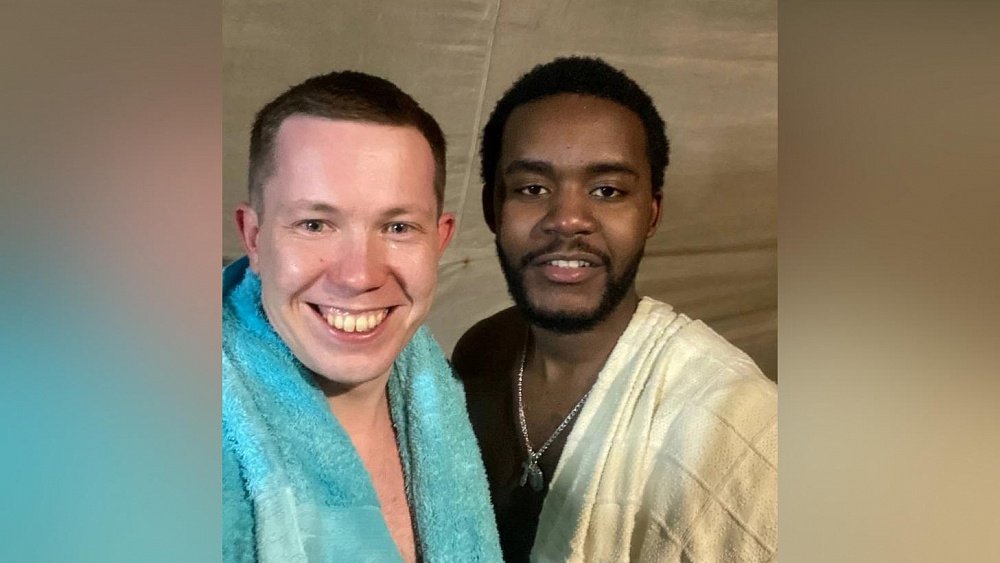 Иностранные студенты челябинского вуза окунулись в крещенскую купель