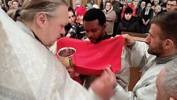 Иностранные студенты челябинского вуза окунулись в крещенскую купель