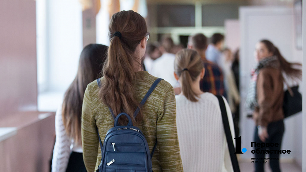 В челябинском лицее объяснили, почему эвакуировали школьников под предлогом коммунальной аварии