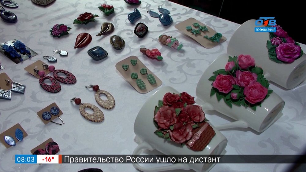 Украшения из полимерной глины в рубрике «Что в шкатулке?»