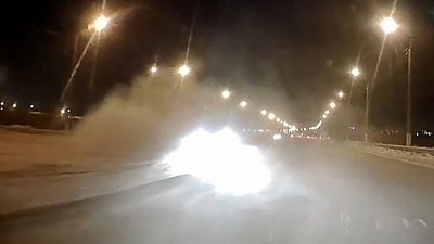 В Магнитогорске легковушку закрутило на дороге