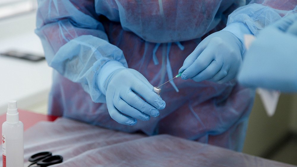 Школьники могут привиться «Спутником М» в челябинском КРК «Мегаполис»