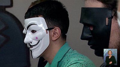 Мошенники обманули челябинку на 400 тысяч рублей