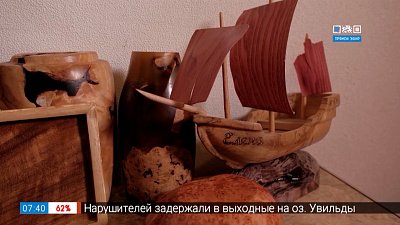 Украшения из дерева в рубрике «Что в шкатулке?»