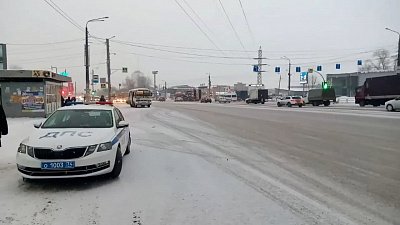 В Челябинске маршрутка сбила восьмилетнюю девочку