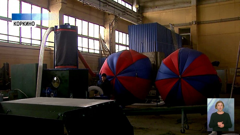 Южноуральцы выгодно перерабатывают елки