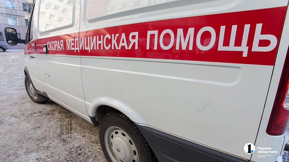 Единороссы приобрели десять машин скорой помощи для больниц Челябинской области