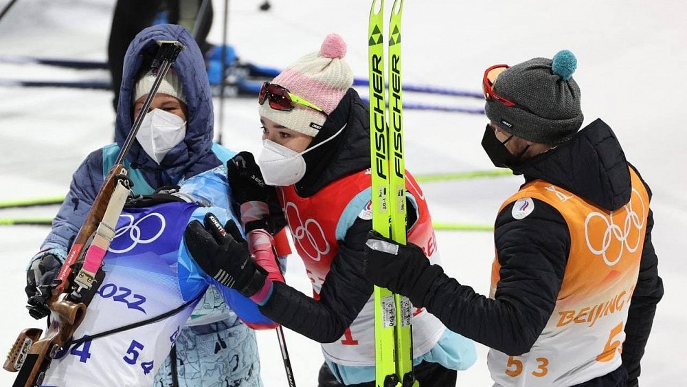 Сборная России завоевала в первый день две медали на Олимпийских играх — 2022