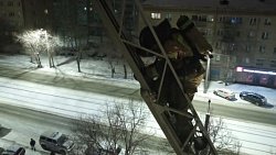 В Челябинске из‑за пожара в общежитии медуниверситета эвакуировались 40 человек