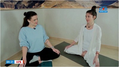 Сеанс медитации — Прямое включение из студии йоги