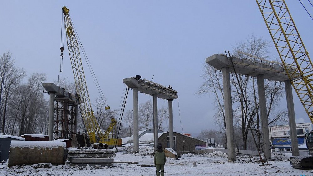 В Бакале автомобильный мост строят с опережением графика