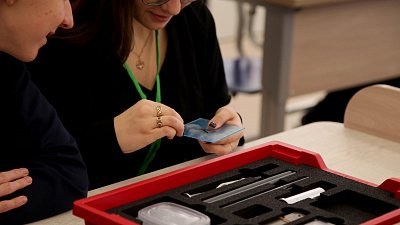 В Челябинской области ищут способ избежать «мебельной» инклюзии для детей с аутизмом