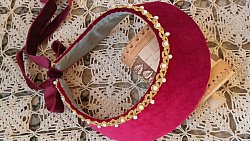 «Чтобы русский промысел не забывался». Жительница Златоуста создает кокошники