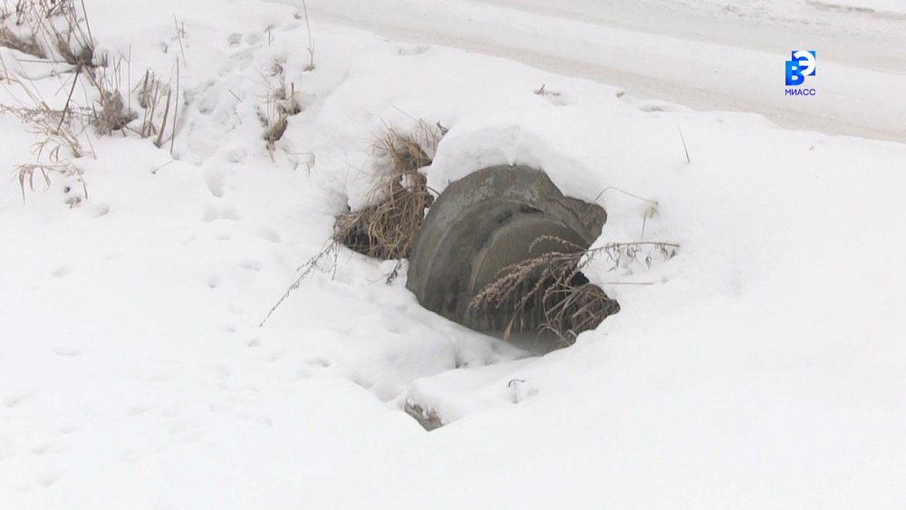 Почему зимой топит огород?