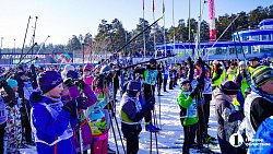 На старт «Лыжни России — 2022» в Челябинске вышли около шести тысяч горожан