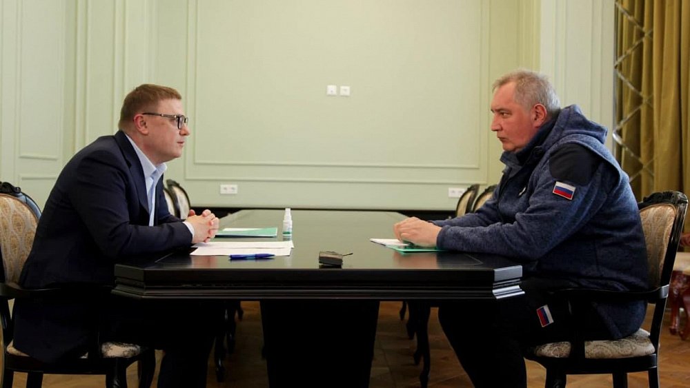 Дмитрий Рогозин пообещал Алексею Текслеру развивать УКВЗ