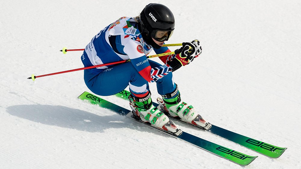 Спортсменка из Магнитогорска выбыла из борьбы за медали в состязаниях по ски‑кроссу на Олимпийских играх — 2022