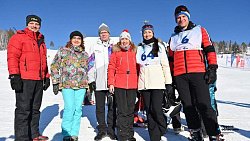 Фоторепортаж: как южноуральские СМИ боролись за Кубок по сноуборду и горным лыжам