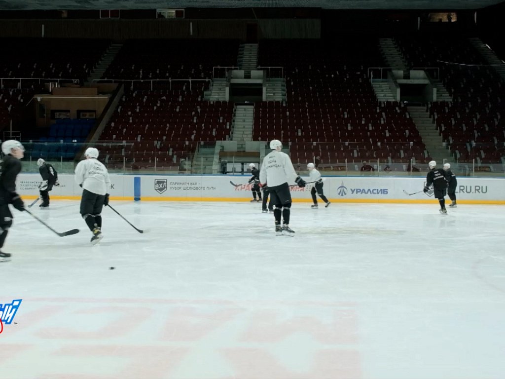 Кодекс профессиональной этики журналиста. Свободный лед. Свободный лед. Приглашаем на каток. Устьянцев свободный лед.