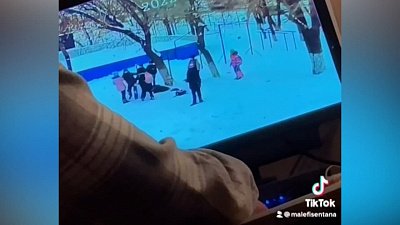 В Копейске школьницу избили одноклассники