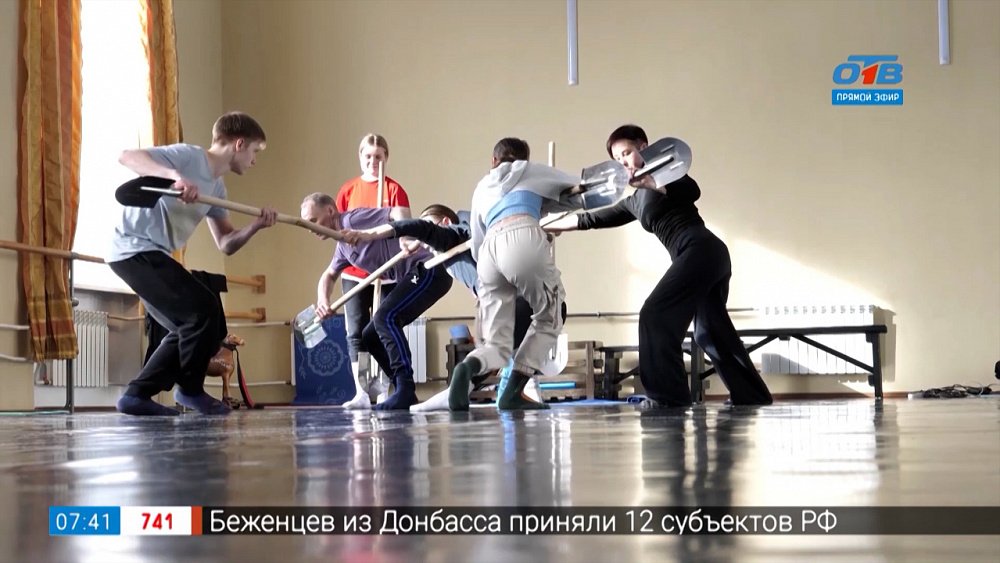 Премьера в Театре современного танца в сюжете «Плюмбум»