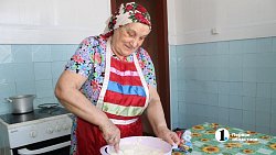 Мордовские блины по рецепту прабабушки: как в Челябинской области готовятся к Масленице