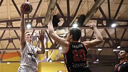 Баскетбольный клуб «Челбаскет» проиграл «Чебоксарским Ястребам» в Суперлиге