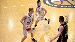 Баскетбольный клуб «Челбаскет» проиграл «Чебоксарским Ястребам» в Суперлиге