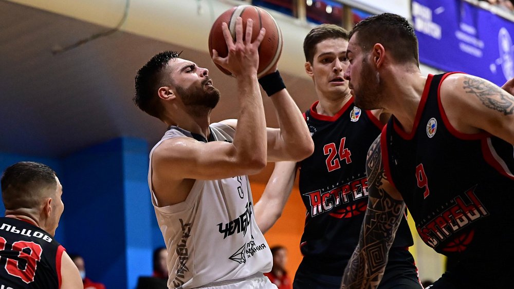 Баскетболисты «Челбаскета» потерпели поражение в повторном матче против «Чебоксарских ястребов»