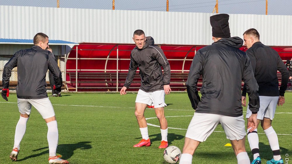 Футбольный клуб «Торпедо» из Миасса продолжает усиливаться перед возобновлением чемпионата