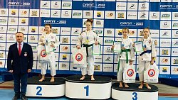 Южноуральские дзюдоисты завоевали шесть золотых медалей на первенстве УрФО