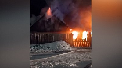 В Златоусте семья с двумя детьми осталась без жилья из-за пожара