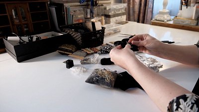 Украшения с геральдической тематикой в рубрике «Что в шкатулке?»