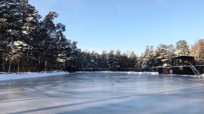 Каток в парке Гагарина работает последние дни