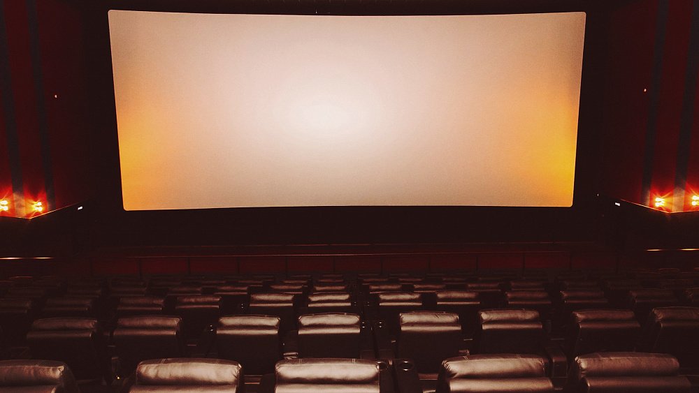 «Отрасль кинопоказа в стране может быть ликвидирована»