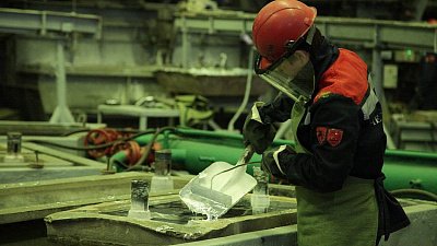 Сотрудники челябинских предприятий могут отказаться от опасной работы