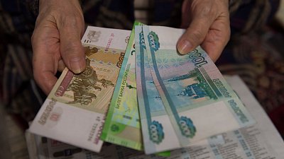 Госдума утвердила закон о кредитных каникулах для россиян