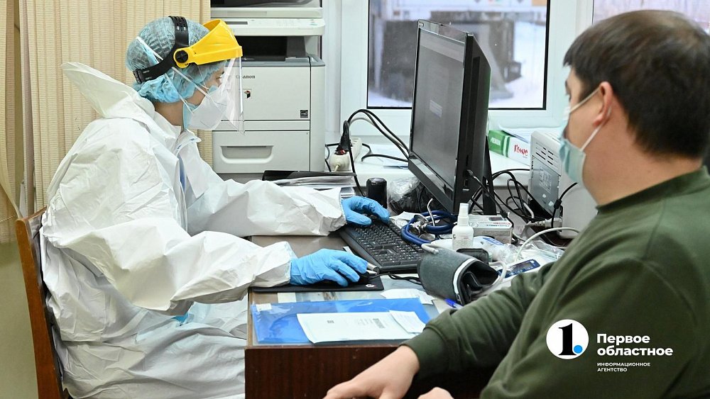 В Челябинской области 2222 человека заболели коронавирусом за минувшие сутки