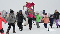 Южноуральцы празднуют Масленицу